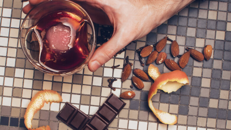 Hennessy - Tea Rocks